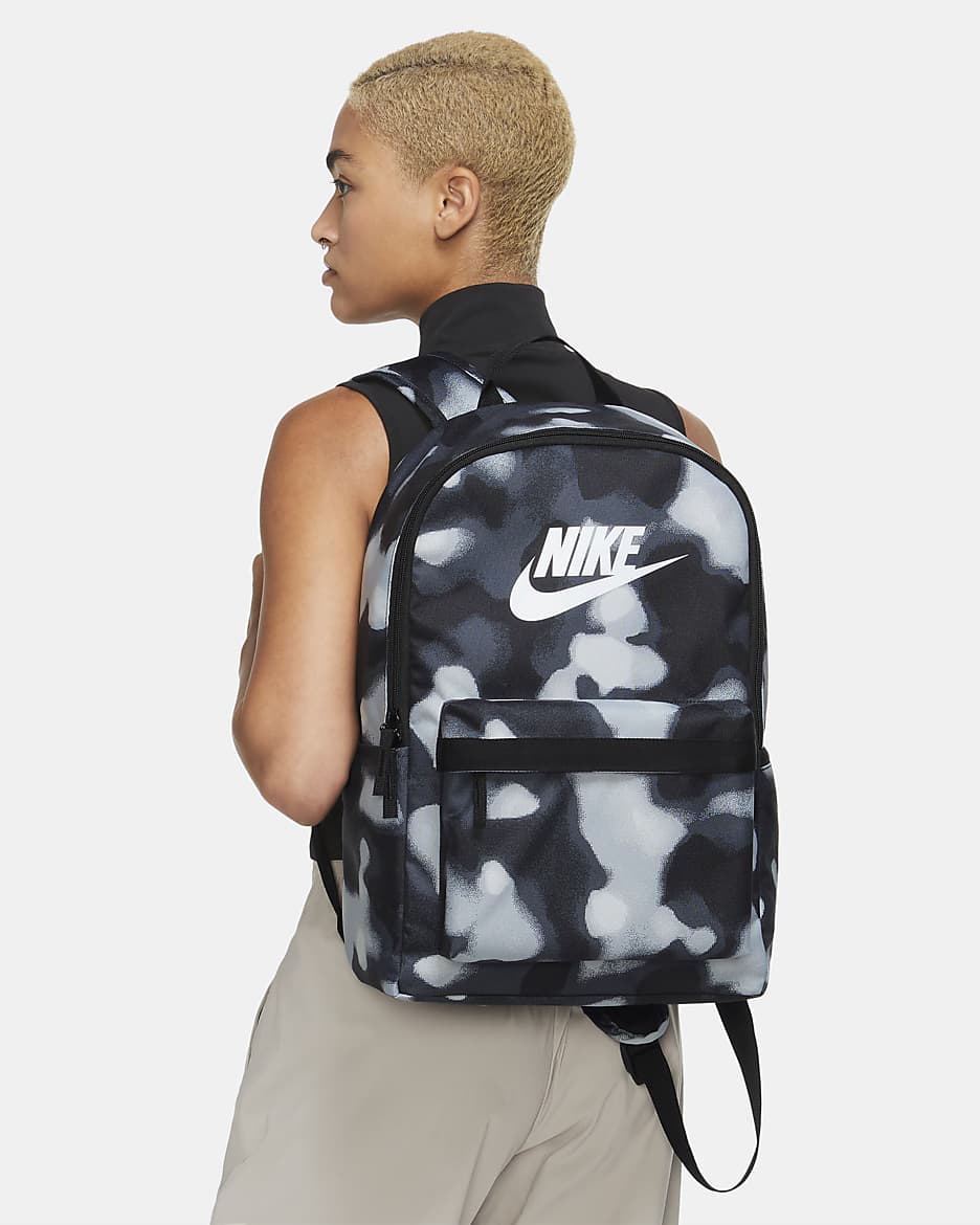 Nike heritage camo backpack clearance